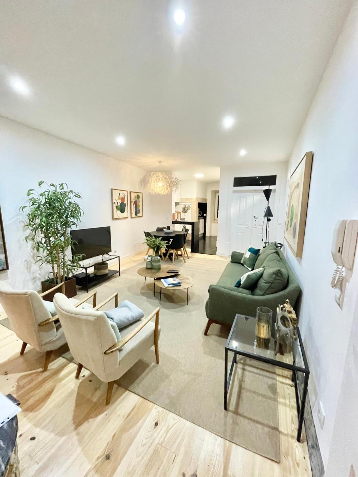Carmo'S Wonder Apartment Lisbon Exterior photo