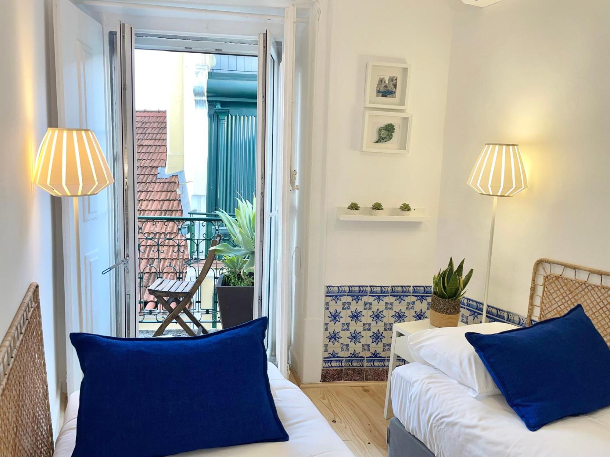 Carmo'S Wonder Apartment Lisbon Exterior photo