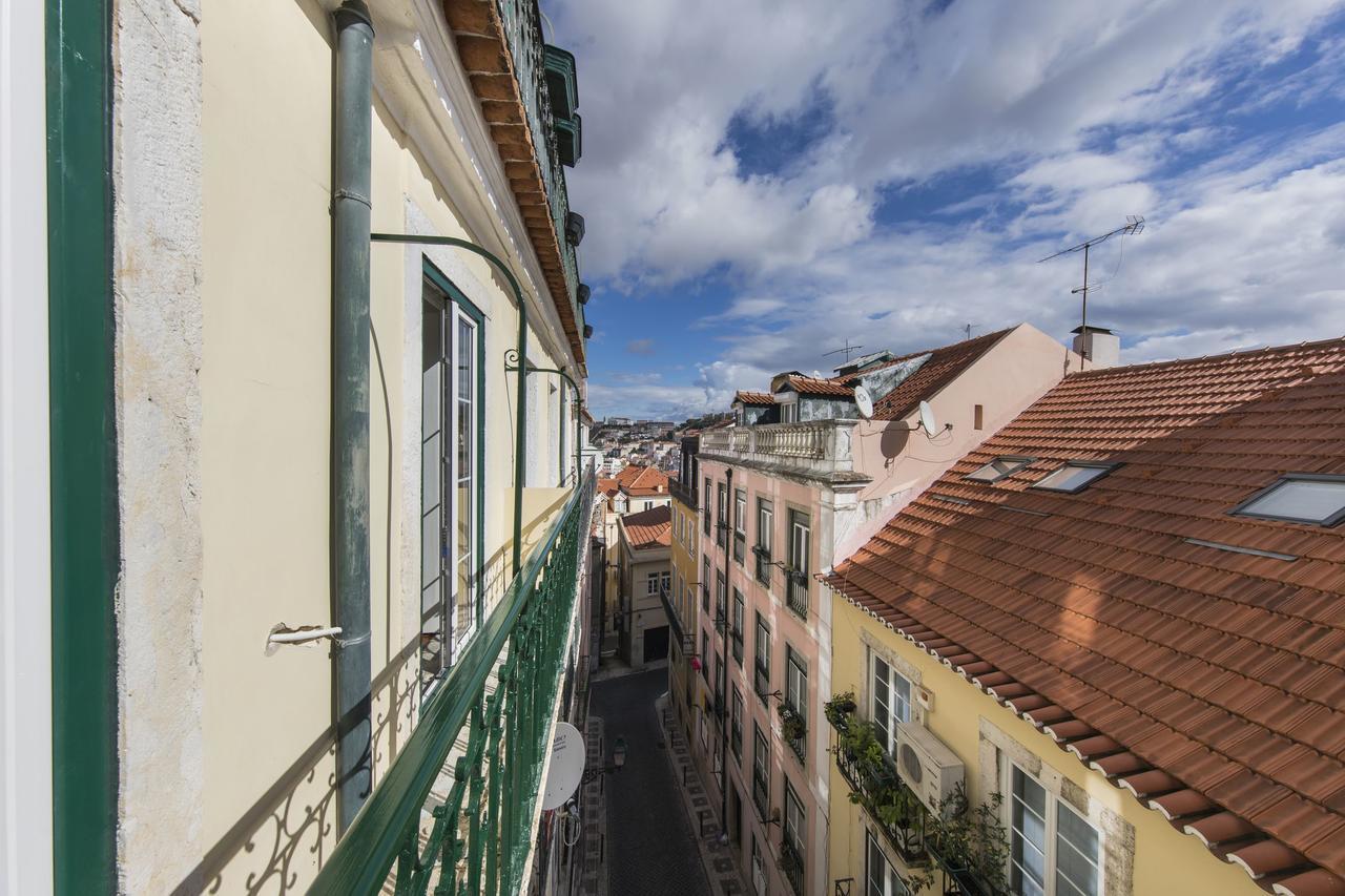 Carmo'S Wonder Apartment Lisbon Exterior photo